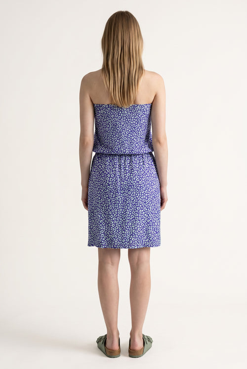 Robe Bali Léopard Bleu Fond Violet portée, vue dos