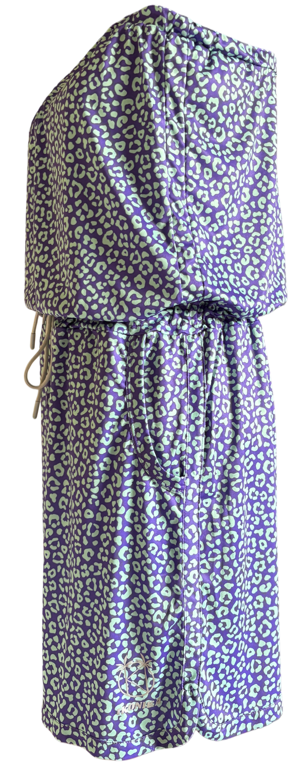 Robe Bali Léopard Bleu Fond Violet à plat, vue latérale