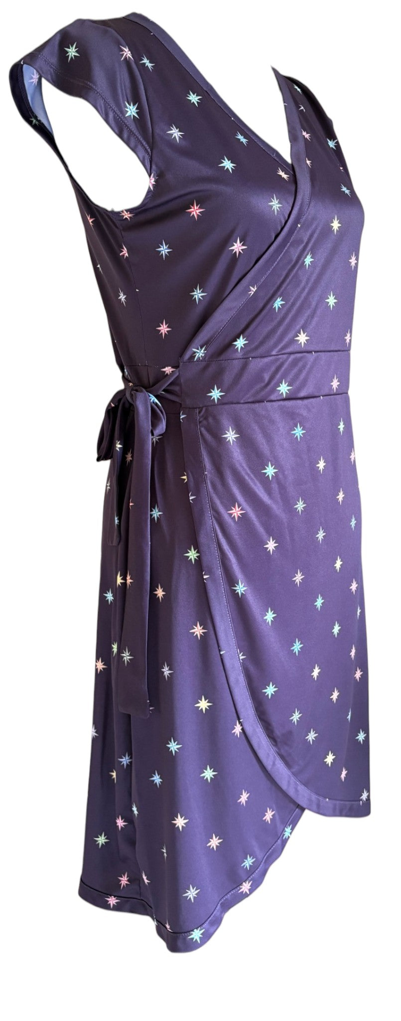 Robe Maui Aubergine Étoiles à plat, vue 3/4 droite