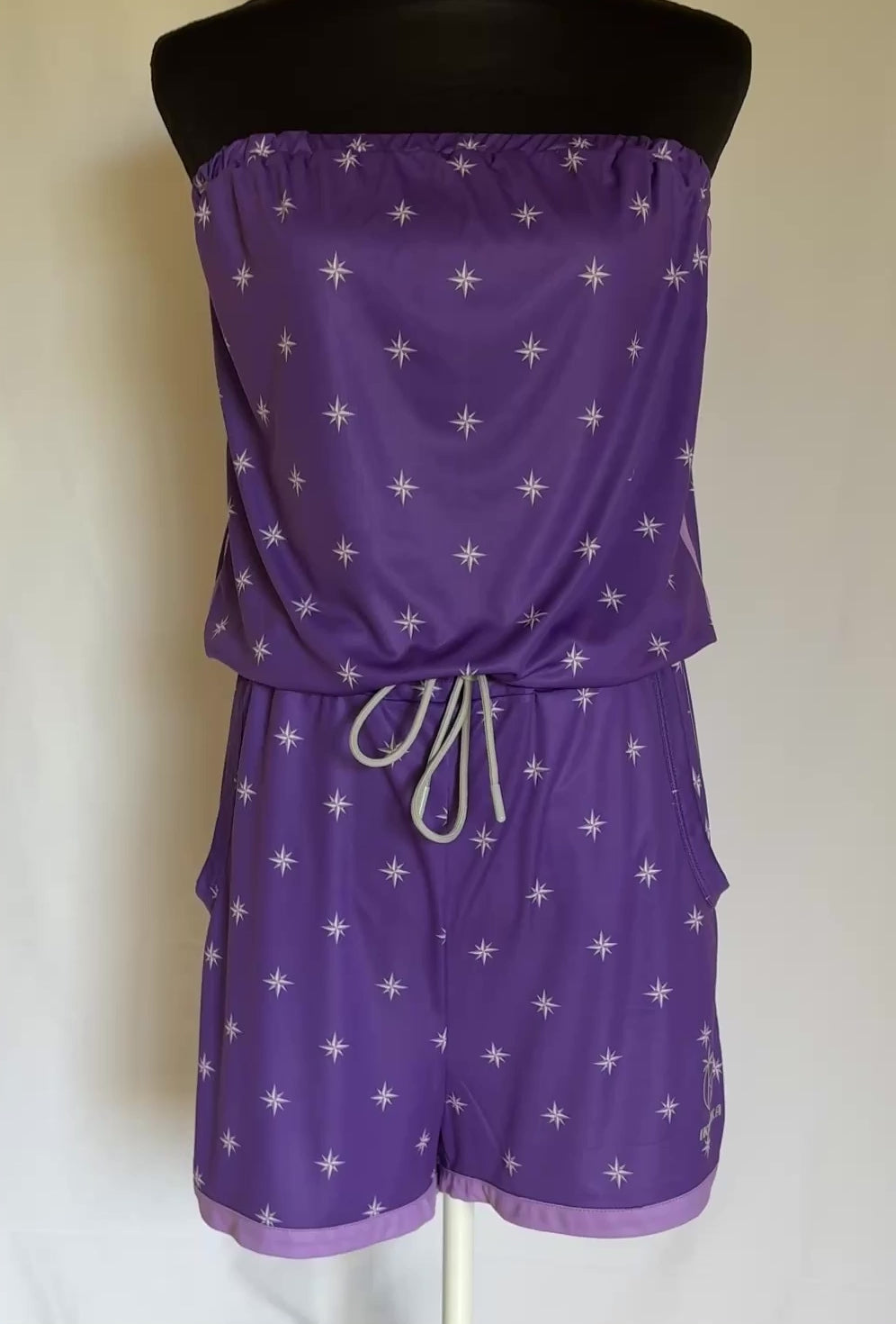 Combishort Ibiza Violet Étoiles, vidéo vue face