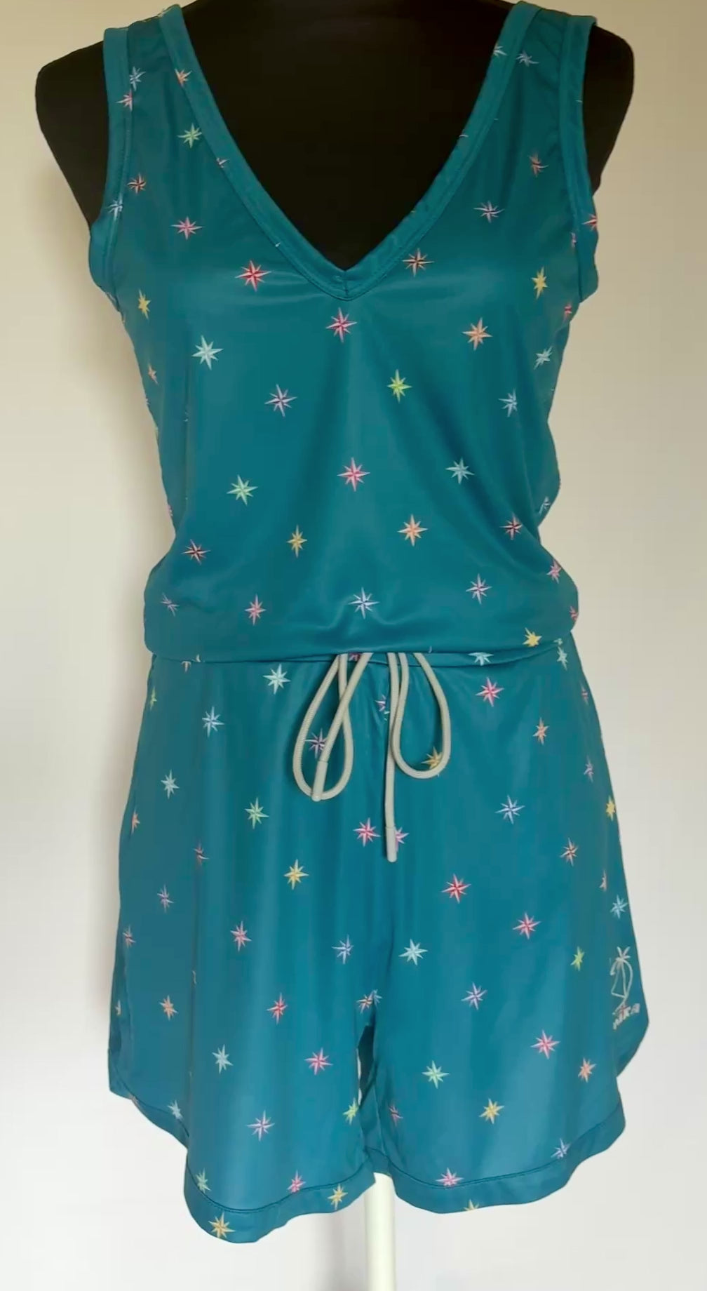 Combishort Capri Plongeant Bleu Gentiane, vidéo vue face